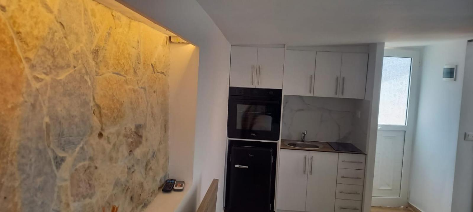 Relino House Saranda
